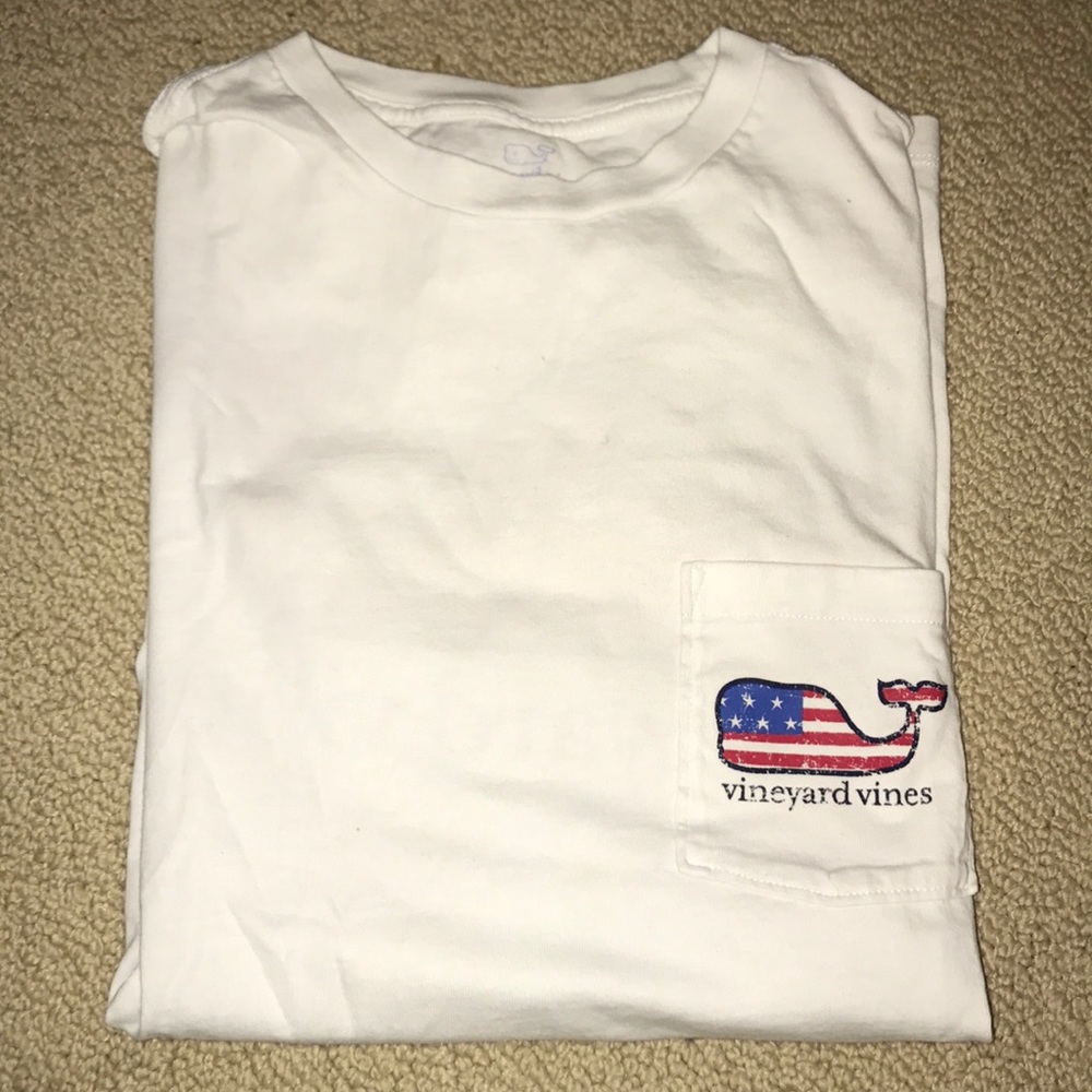 American flag vineyard vines Tshirt